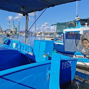  Bed & Breakfast Darrere Del Port Italia