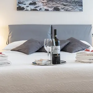 https://il-leone-blu.sicilyhotelsitaly.net